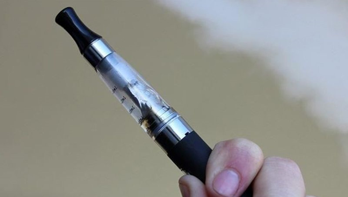 Aromalı elektronik sigara tehdidi